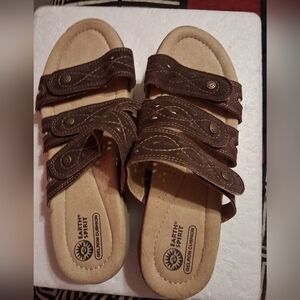 Womens Earth Spirit Gelron Cushion Sandals. Brown, Size 11 Comfort